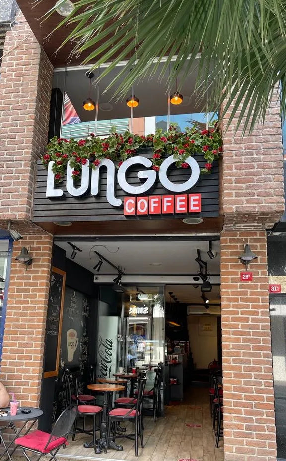 Lungo Coffee tabelası